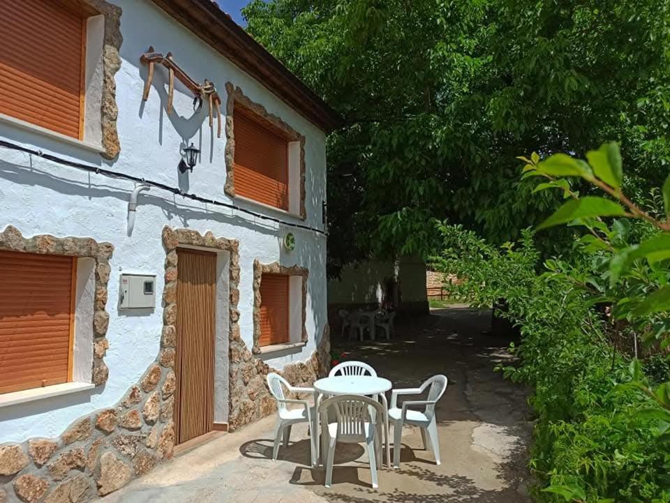Hostal Cortijo Ramon Petra Nerpio Exterior foto