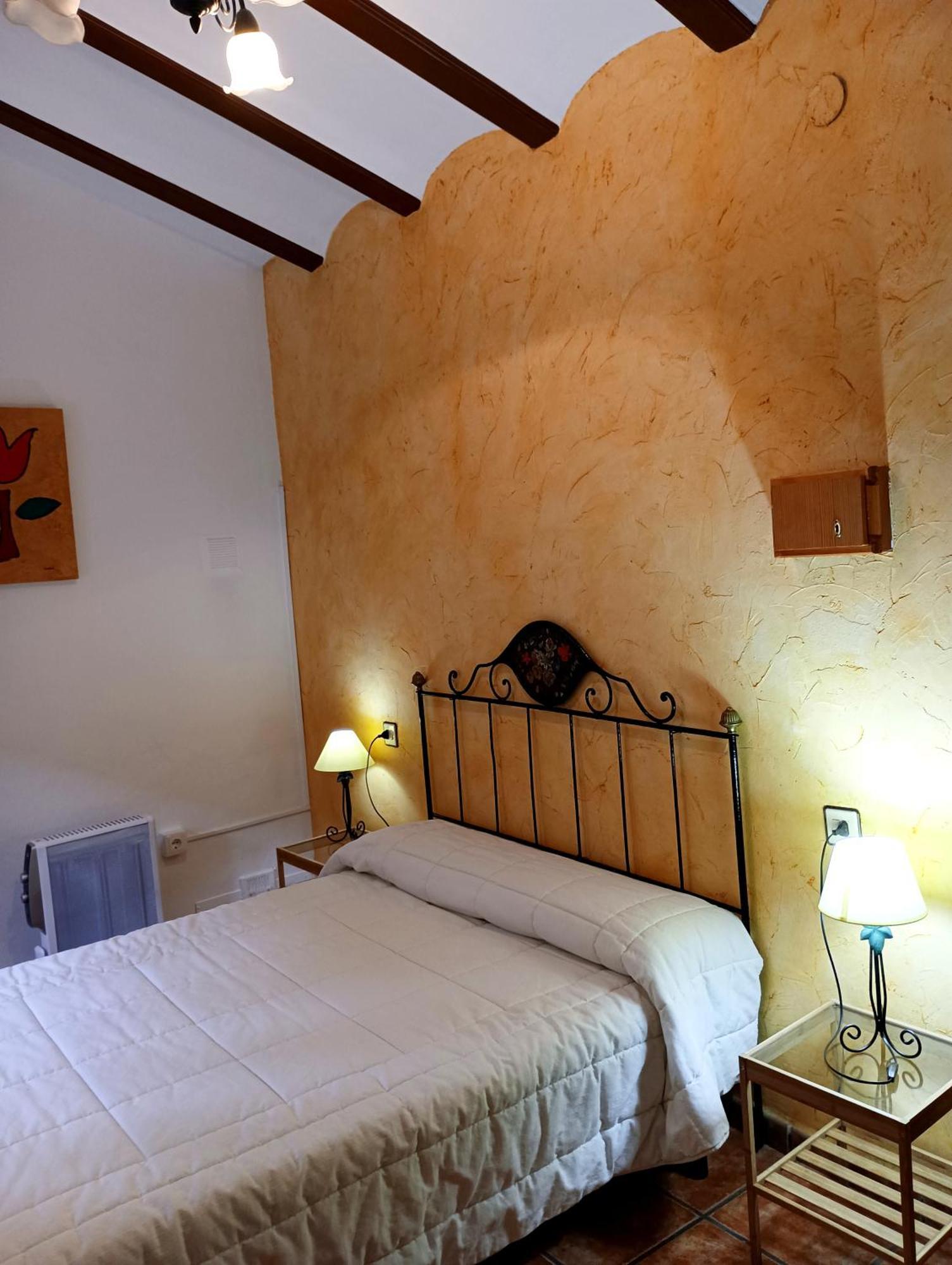 Hostal Cortijo Ramon Petra Nerpio Exterior foto